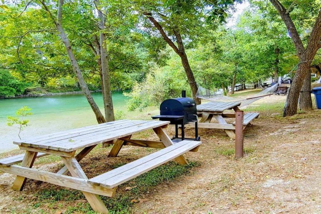 Treehouse 2 - Cardinal Casita Villa New Braunfels Kültér fotó